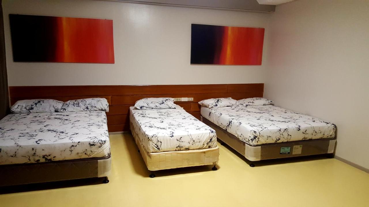 Naps & Maps Hostel Cebu Dış mekan fotoğraf